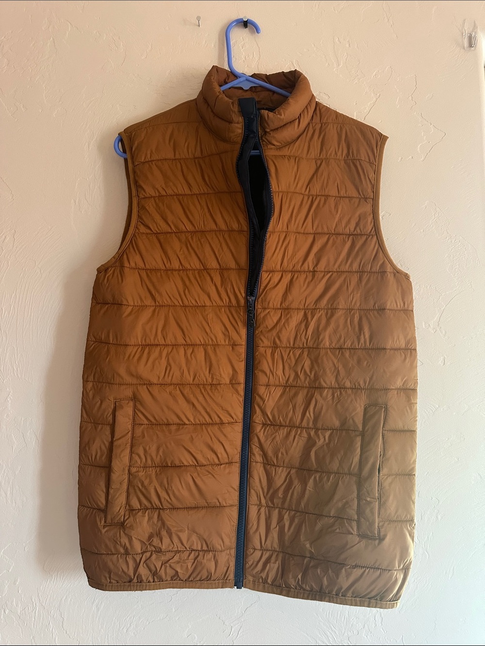 Swiss Tech Men's Quilted Tan Brown Puffer Vest